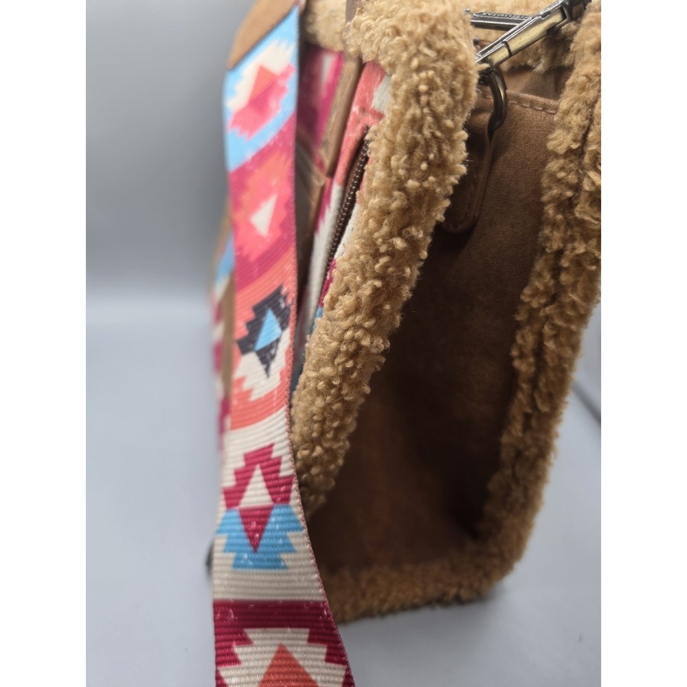 Wrangler Aztec Sherpa Southwestern Tote Crossbody Purse Western Canvas Brown - Picture 8 of 8